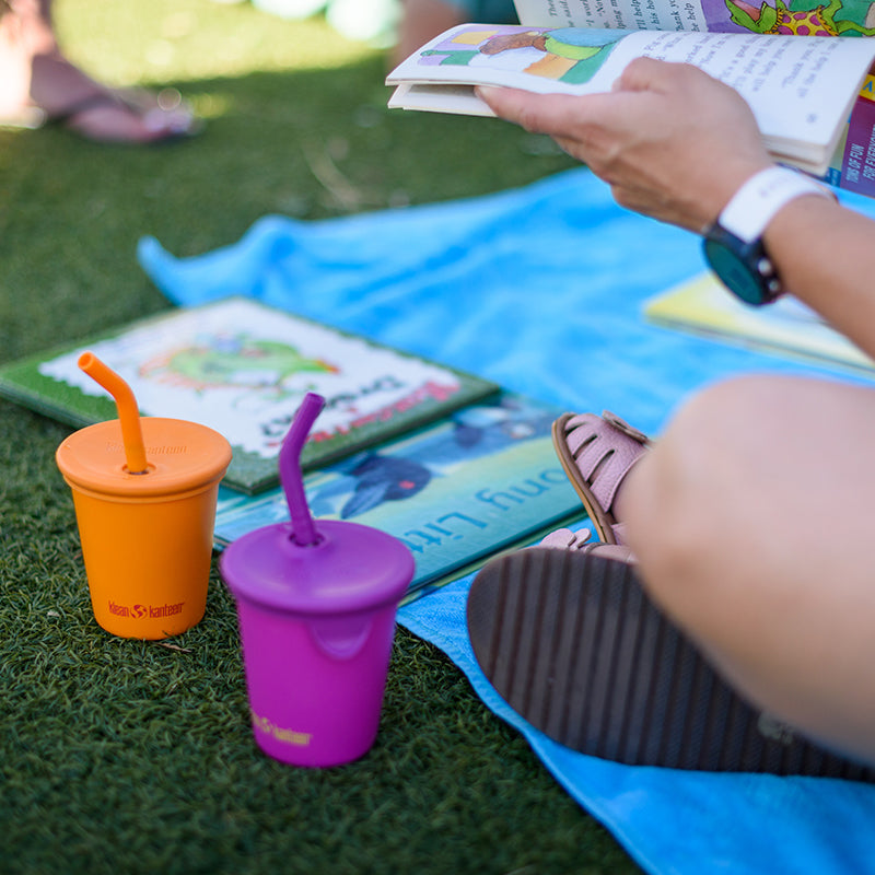kid-s-sippy-cup-and-water-bottle-set-c1 10oz_kids_cups_straw_reading_blanket_square.jpg