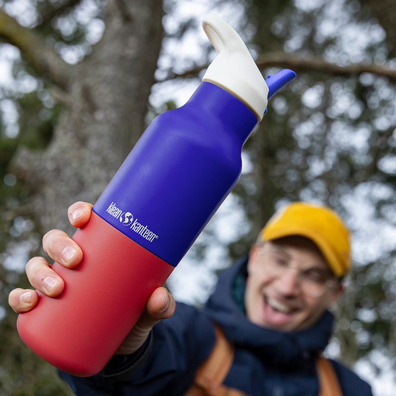 16oz-rise-classic-with-flip-seal-sport-cap-h5 16oz_rise_classic_insulated_bottle_kaleidoscope_dazzling_blue_hand_square.jpg