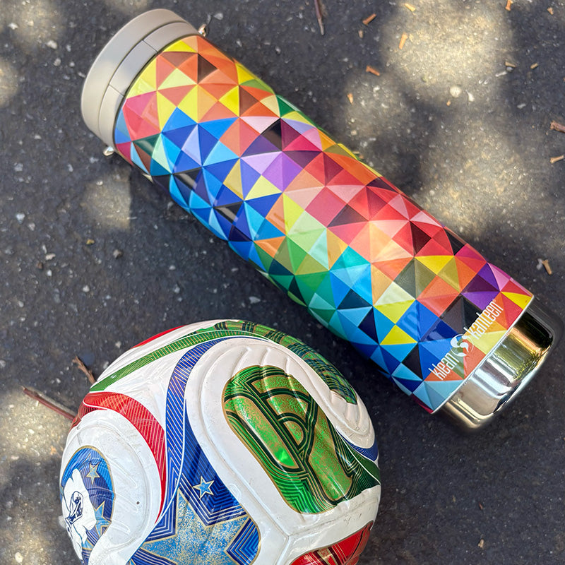 20oz-tkwide-with-twist-cap-mosaic-q9 20oz_tkwide_bottle_seasonal_mosaic_soccerball_square.jpg