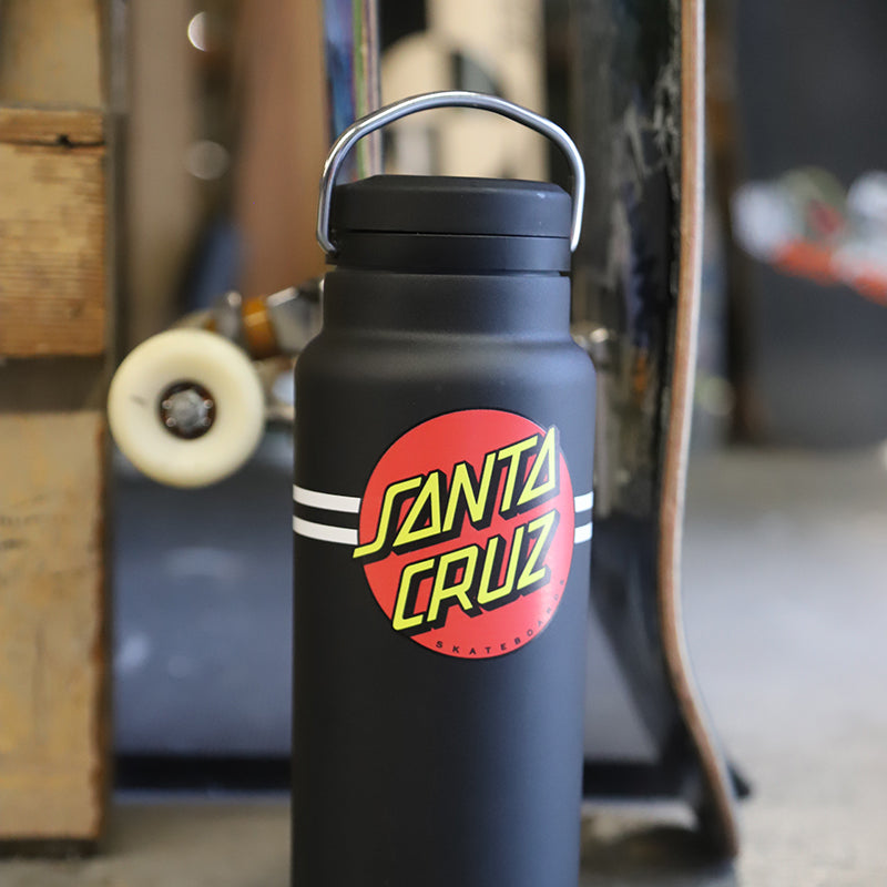 32oz-tkwide-with-twist-cap-santa-cruz-c5 32oz_tkwide_twist_water_bottle_santacruz_dot_wheels_square.jpg