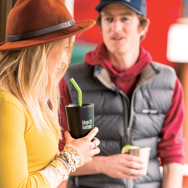 tumbler-straw-lid-with-straw-r8 K16VSSC-SB-guy-girl_style_9a499e23-5b7a-4a0d-b42e-d1b4b02627b2.jpg