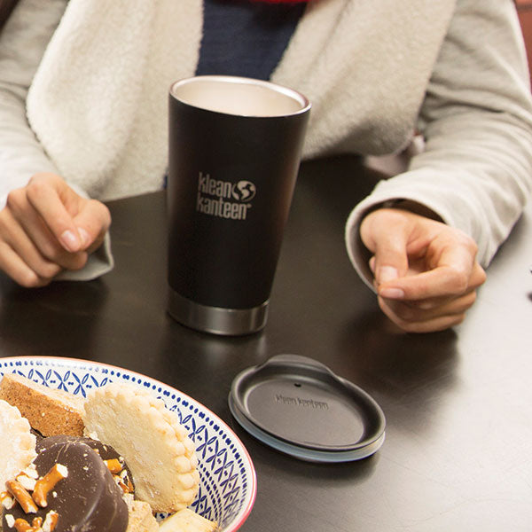 tumbler-lid-f4 K8VSSC-SB-tumblers-lid-lifestyle.jpg