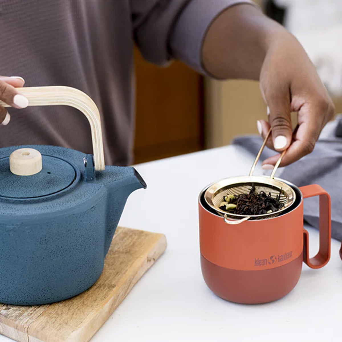 14oz-rise-mug-sale-s4 coffee_tea_seep_rise_mug_square.jpg