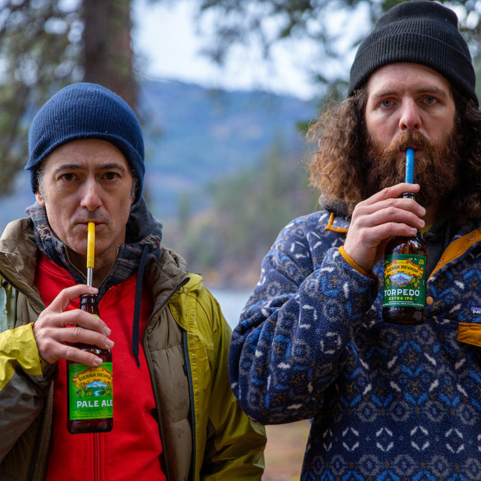 straw-4-pack-b2 recycled_steel_straws_beers_dudes_lifestyle.jpg