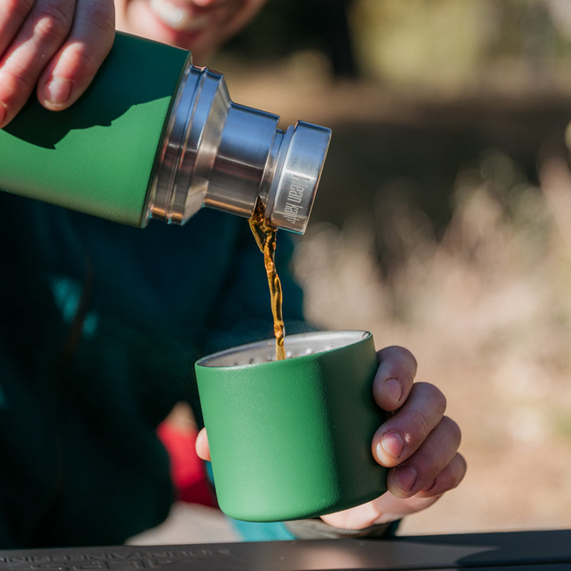 tkpro-maintenance-kit-p4 tkpro_32oz_thermos_green_pourthrough_lifestyle.jpg
