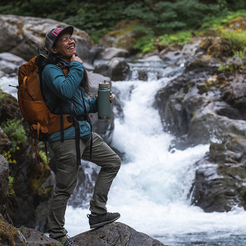 32oz-tkwide-with-twist-cap-l4 tkwide_32oz_insulated_bottle_twist_backpack_river_guy_square.jpg