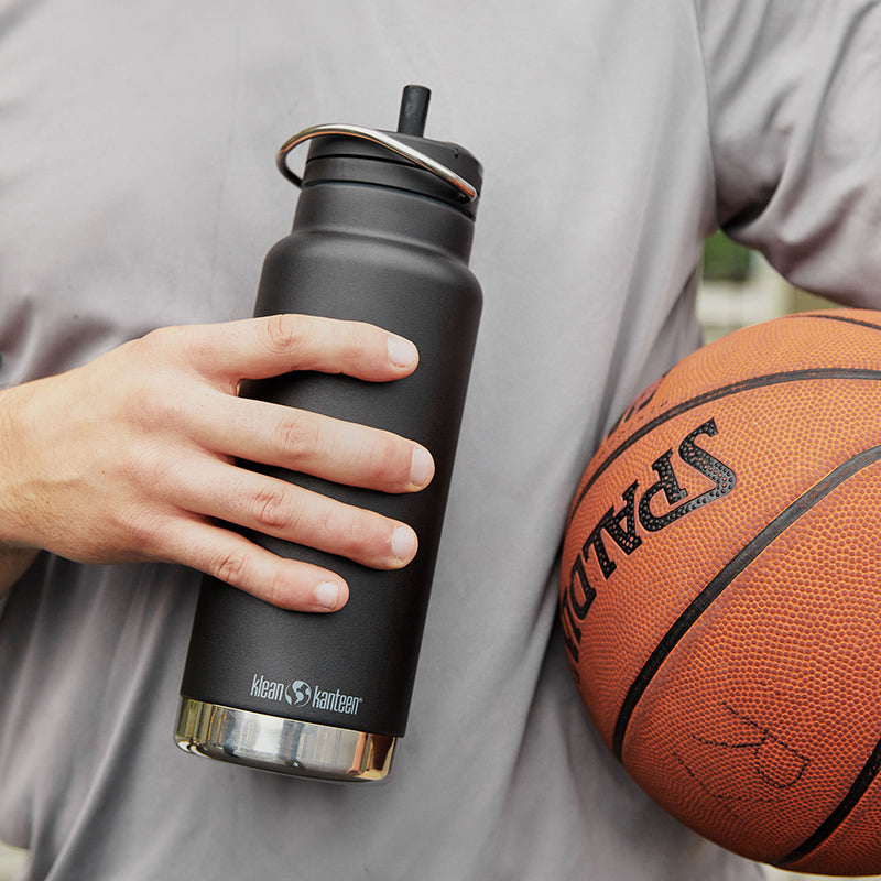 32oz-tkwide-with-twist-cap-l4 tkwide_32oz_insulated_bottle_twist_closeup_basketball_square.jpg